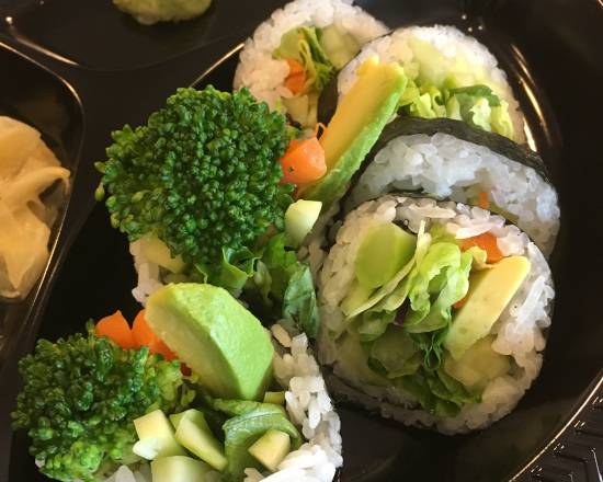 Vegetable Roll (6 pcs)