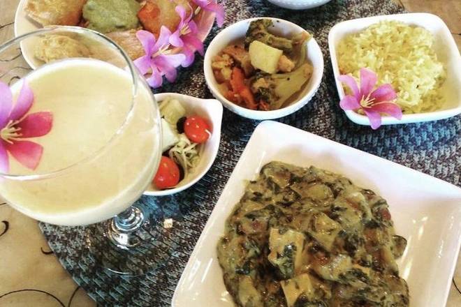 Vegetarian Lunch Plate