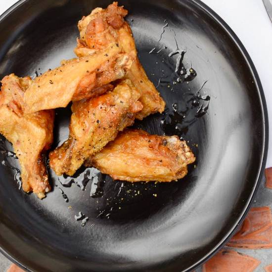 Wings (50 pcs) & 4 Flavors